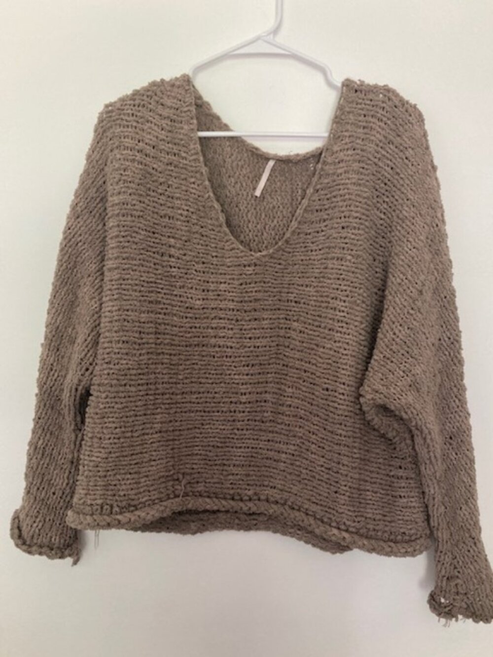 Free People Slouchy V Neck Sweater Size XS